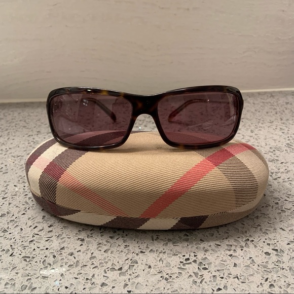 Burberry- vintage Burberry rectangle sunglasses - Picture 4 of 5